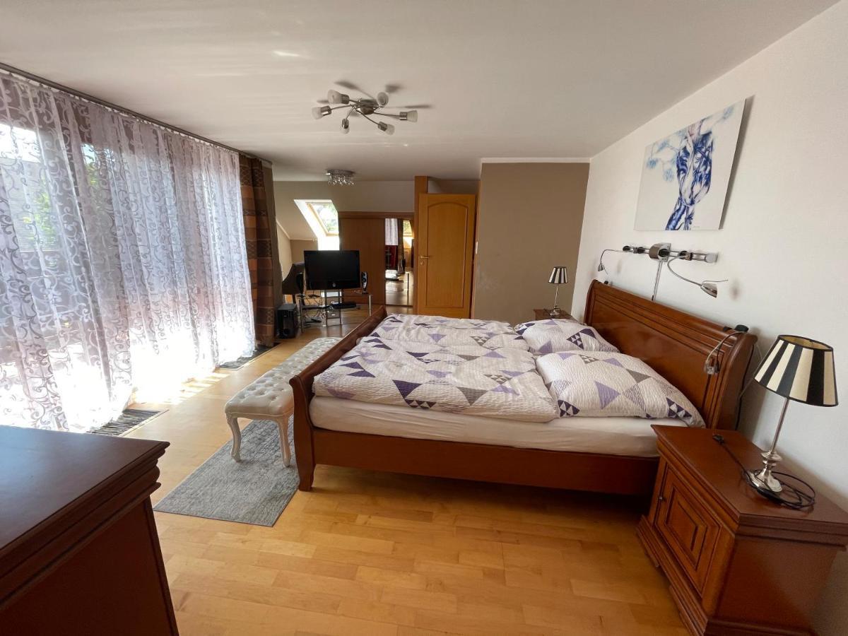 Vila Berlin Praag Buitenkant foto