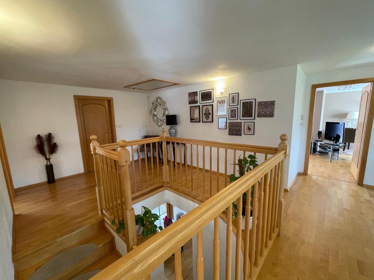 Vila Berlin Praag Buitenkant foto