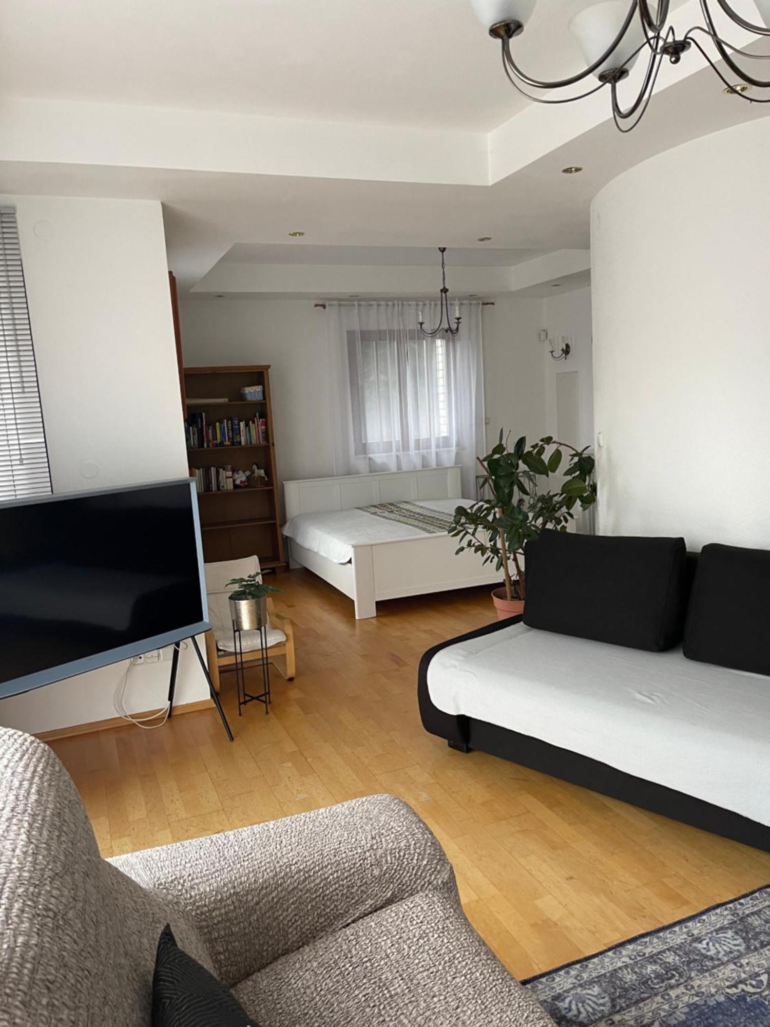 Vila Berlin Praag Buitenkant foto